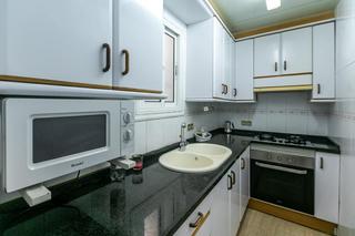 Semi detached house in Centre