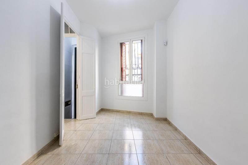 Foto d606ca28-62de-428a-bed4-529aab61368e. Etagenwohnung mit heizung in Creu Alta Sabadell
