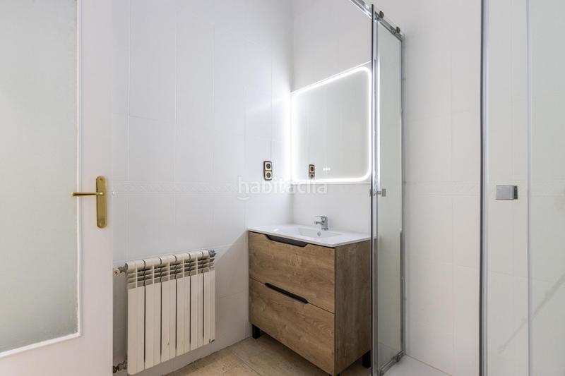 Foto 7ef93426-ddba-442c-8de5-61e7c63f2455. Flat with heating in Creu Alta Sabadell