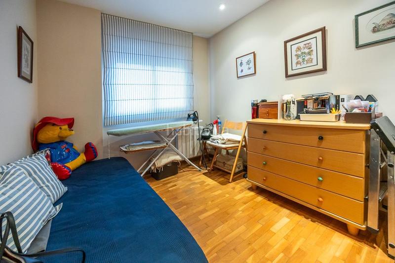 Foto ad9b2a1a-c041-435d-a759-08901d7b6e4f. Zweistöckige wohnung mit heizung parking in Eixample - Can Bogunyà Castellar del Vallès