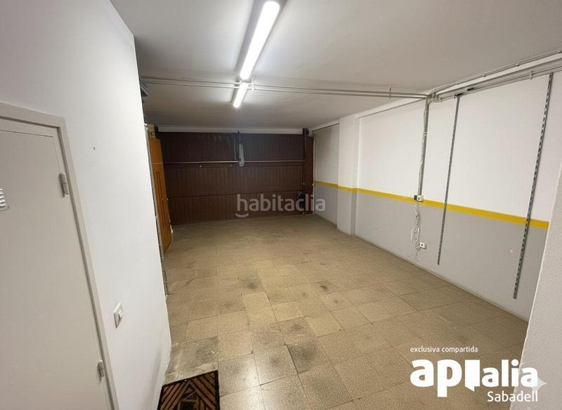 Foto 32a8f432-6c31-4d92-a574-2a17d522c991. Maison jumelée avec chauffage parking dans Creu Alta Sabadell