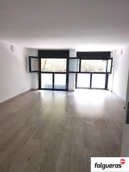 Foto 82376e52-f86c-4882-80fa-0fdf9784ea72. Local comercial a Sol i Padrís - Sant Oleguer Sabadell