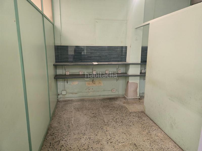 Foto 19ddbdda-bec9-4eff-96a4-1ea21dcd8ff4. Local comercial en Eixample - Can Bogunyà Castellar del Vallès