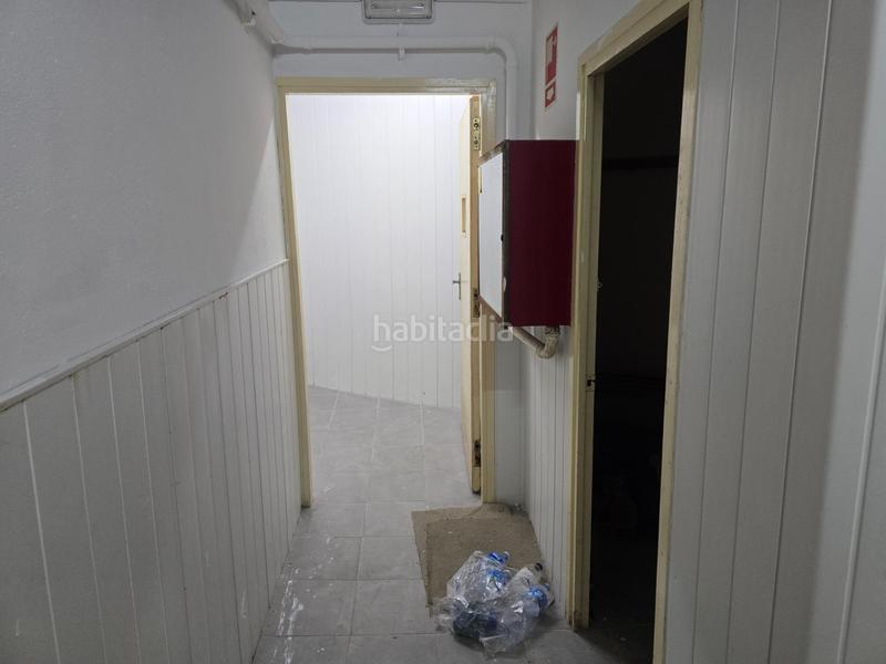 Foto ffa9c3be-906c-47db-adc1-7882536da761. Local comercial en Eixample - Can Bogunyà Castellar del Vallès