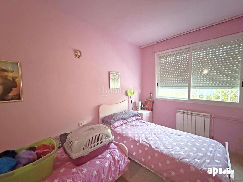 Foto 9e6b7cc2-1ca2-4ade-bbd0-e3982577289b. Semi detached house with heating parking in Can Deu Sabadell