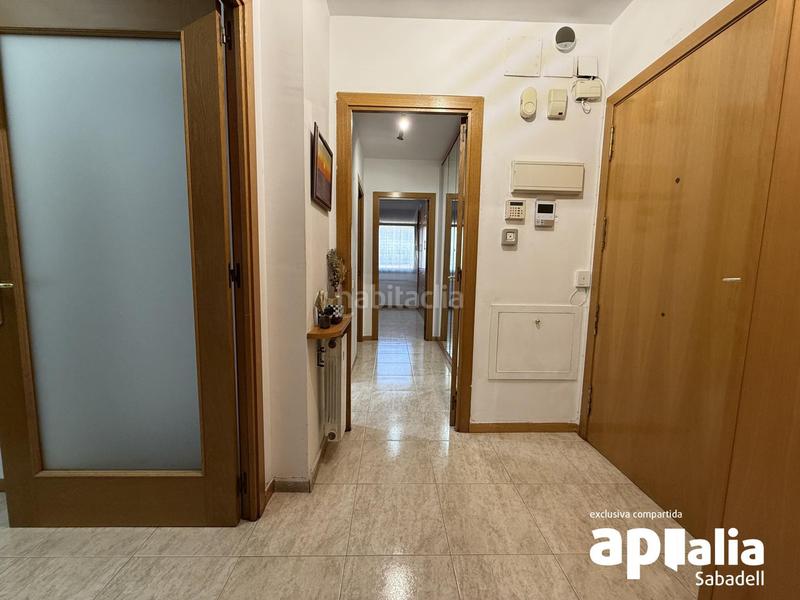 Foto ef5bb866-45f4-4805-a703-85c608043ca0. Piso en Campoamor Sabadell