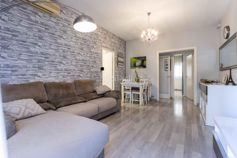 Foto 6ae615ac-7eb5-4c55-ae42-ee4fdf564818. Pis amb calefacció a Campoamor Sabadell