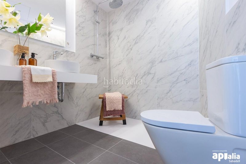 Foto 6588e4e4-d770-44cb-b5ed-2e0c8f3ce15d. Pis amb calefacció a Creu Alta Sabadell