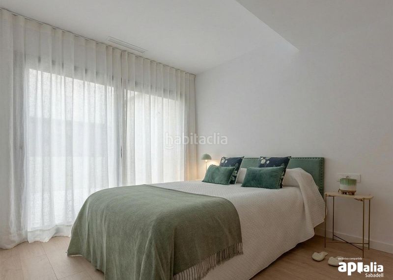 Foto de09210a-1fad-4c91-9888-fc19a83a89b7. Pis amb calefacció a Creu Alta Sabadell