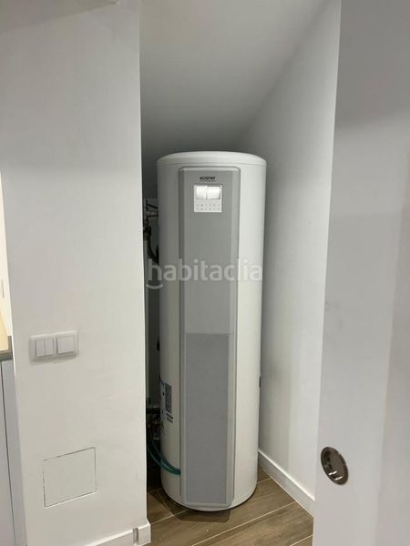 Foto c71e3d23-76da-4691-b995-677fc73b01e5. Pis amb calefacció a Creu Alta Sabadell