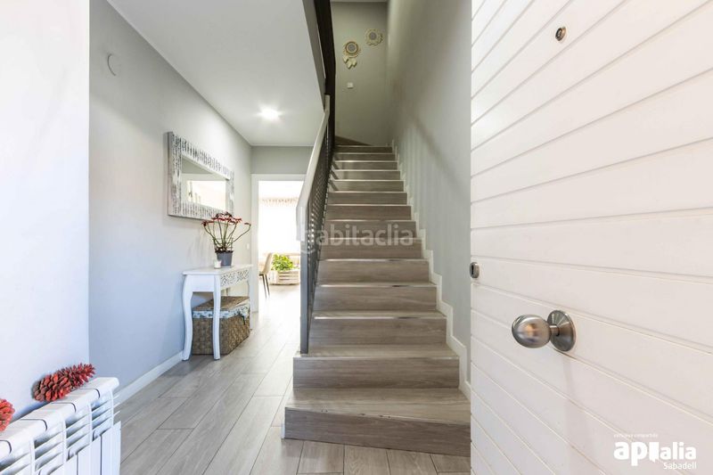 Foto 635ae131-c0da-4ed9-a407-0b7125090353. Duplex with heating in Eixample Sabadell