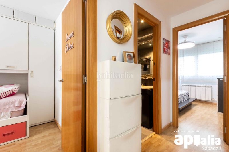 Foto 15d539df-57b1-4eea-9b06-373de4a9abac. Appartamento con riscaldamento piscina in Eixample Sabadell