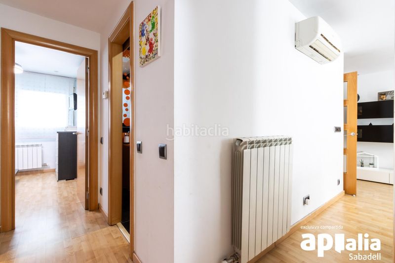 Foto ccfaa915-6f6f-435a-bd1f-fdf1e2185919. Appartamento con riscaldamento piscina in Eixample Sabadell