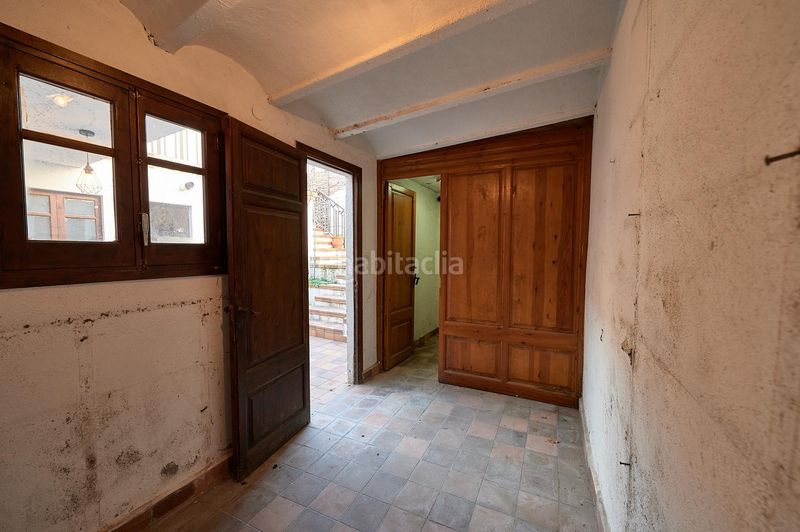 Foto ada151e3-1228-442d-9cac-e5fdeec1dd11. Casa adossada amb calefacció aparcament a Sentmenat