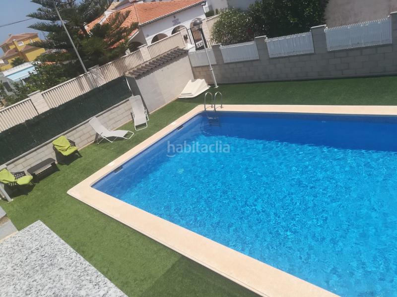 Foto d0119703-448f-49a9-b2b1-c3963cd4232b. Miete reihenhaus mit heizung pool in Oliva playa Oliva