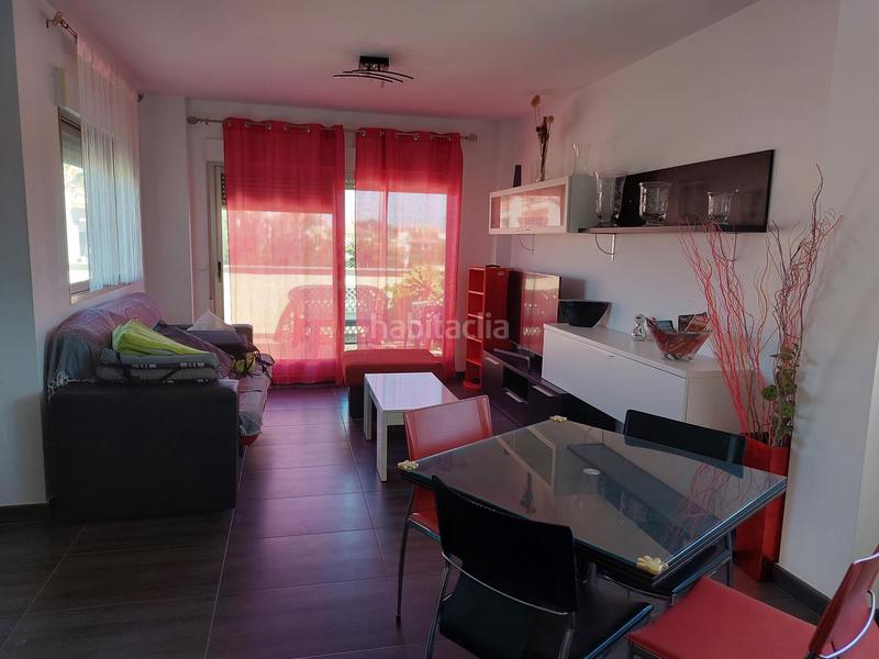 Foto ff9f27f6-3080-4061-9601-ece91a97156e. Rent semi detached house with heating pool in Oliva playa Oliva