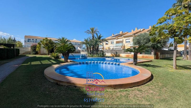 Foto 12d79b3f-d524-490a-ab6b-e0895e6dba24. Apartament amb calefacció aparcament piscina a Oliva playa Oliva