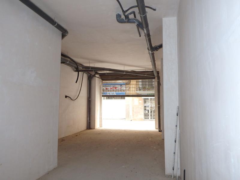 Foto 7f6ff35a-2f5d-481a-9d15-f2bca11cc90d. Affitto locale commerciale in Requena
