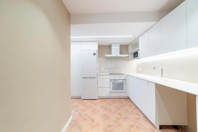 Foto 31c8c3c3-10e8-4e11-85eb-a2fd34c50bc8. Location appartement dans avinguda del port 111 dans Valencia