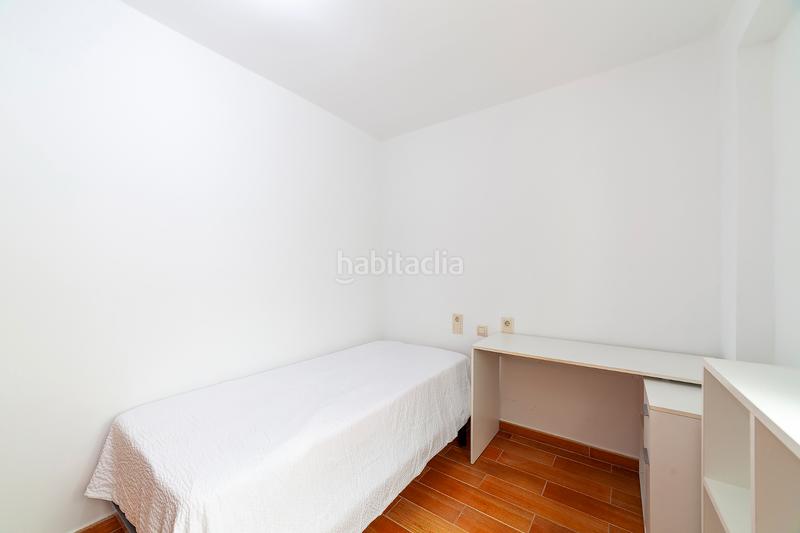 Foto 57c60e0f-c697-4632-8802-a1ab6c0f653f. Location appartement dans avinguda del port 111 dans Valencia