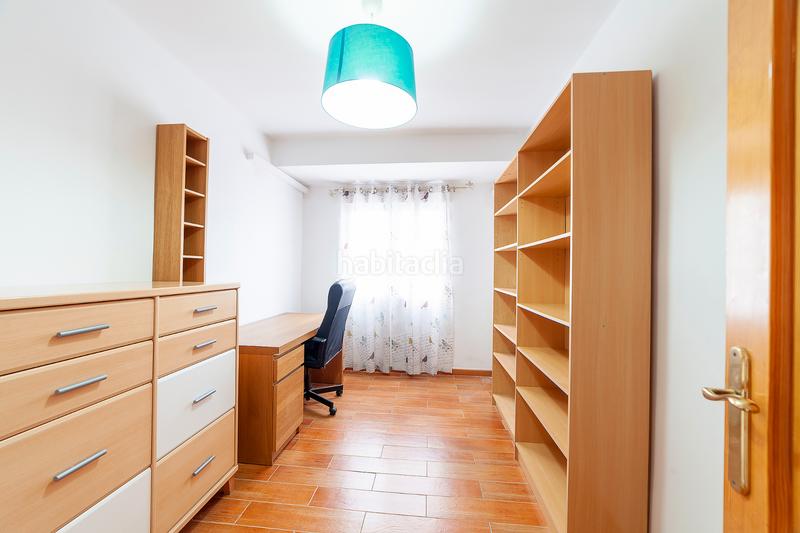 Foto d7e98bf5-ee2e-4281-b792-3304e17177e0. Location appartement dans avinguda del port 111 dans Valencia