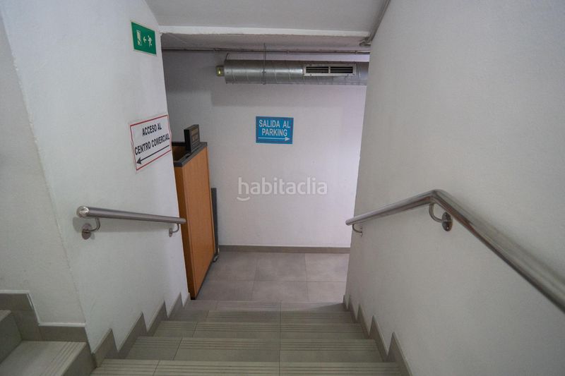 Foto 3450cf49-c197-4fbb-91f8-6d387b2a9d37. Edificio en calle llana 34 edificio comercial prime oportunidad de inversión en Olvera
