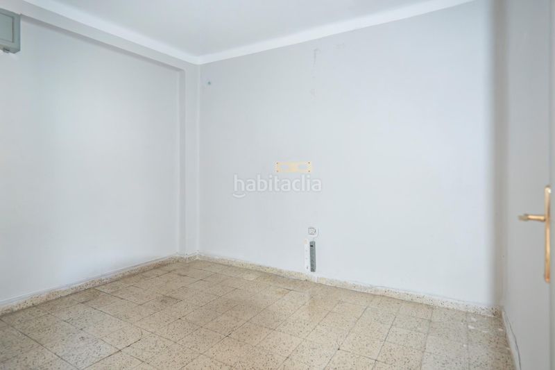Foto e46ad396-94f7-4a1f-a868-4c0e61444e25. Pis a El Molinillo - Capuchinos Málaga