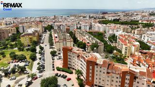 Penthouse  Avenida avenida reales. Bright topfloor apartment with sea views in estepona