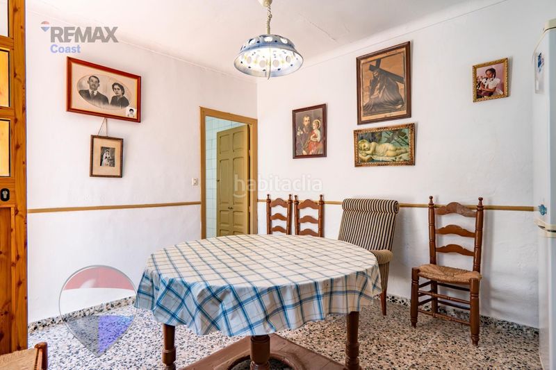 Foto 02d06beb-81a5-4691-a795-389f215f7245. Casa a Periana