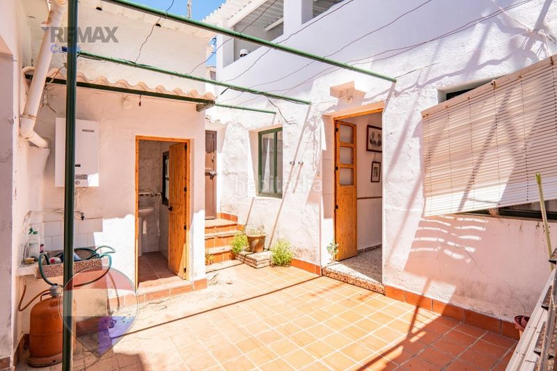 Foto 2e981f07-a103-4e48-b796-7838d0aeee8a. Casa a Periana