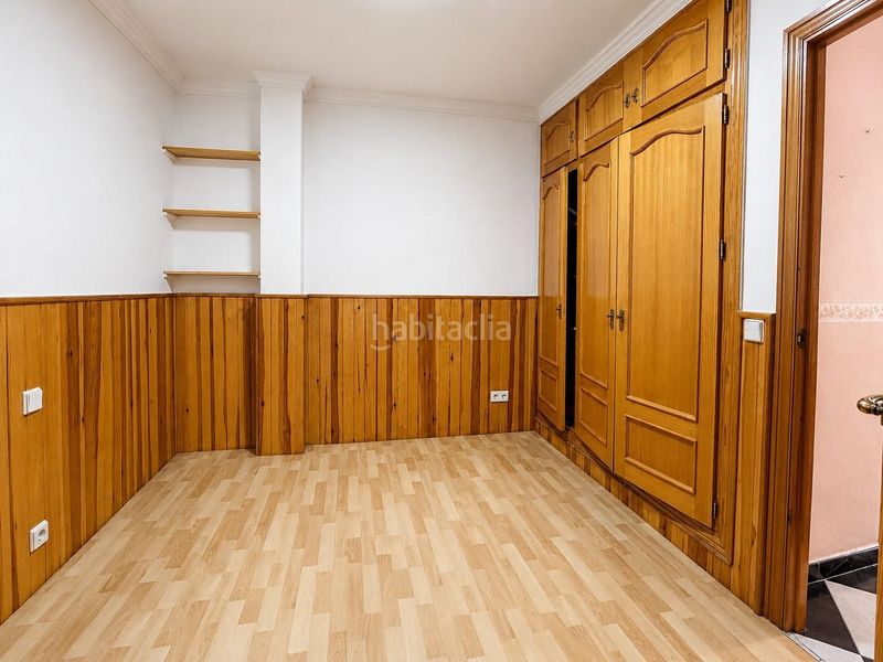 Foto 00d7b6a5-a516-4a73-8a86-a4aef12df1cb. Casa adossada a Centro Estepona