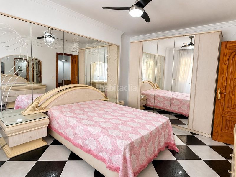Foto 5be916e1-e7d6-463f-a713-16658e040506. Casa adossada a Centro Estepona