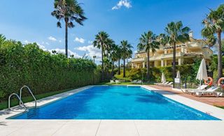 Piccolo appartamento  Majestic gardens 2 (ur7a). Apartamento de lujo en casares costa