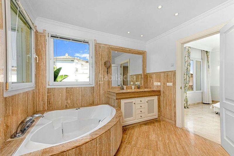 Foto 4958d268-a231-40e4-af7c-48c5dba82c6d. Apartament amb calefacció aparcament piscina a Casares golf - Casares del sol Casares