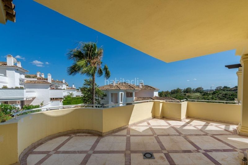 Foto 4af4a99e-125c-4d46-8b4c-b23bc2b66e7a. Apartament amb calefacció aparcament piscina a Casares golf - Casares del sol Casares