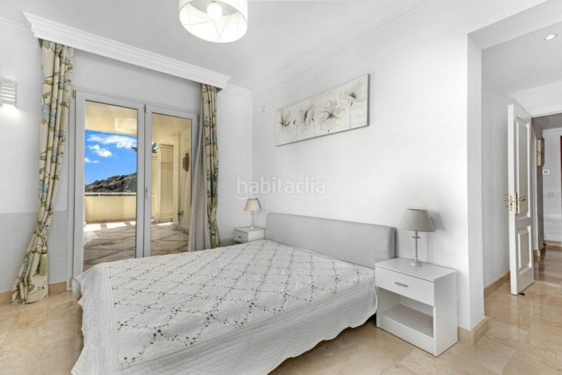 Foto ae4163c2-5100-4d60-8405-9c73523c302e. Apartament amb calefacció aparcament piscina a Casares golf - Casares del sol Casares