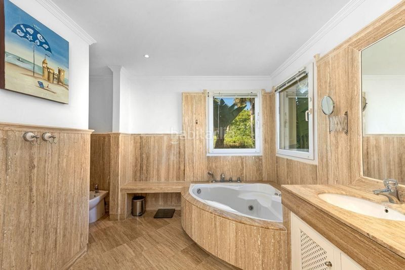 Foto dfdbf45d-eb3c-4650-bbbf-619f9b567e7a. Apartament amb calefacció aparcament piscina a Casares golf - Casares del sol Casares