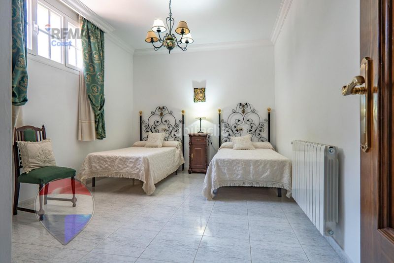 Foto c3686571-f623-4678-9ccd-5456dee6f4b2. Casa gran casa andaluza con piscina, 11 habitaciones y amplias estancias . en Cuevas Bajas