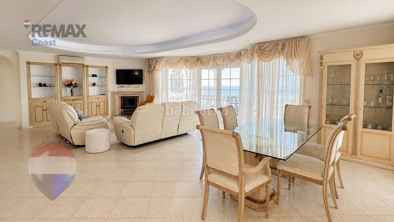 Foto 57ced988-042c-4275-a3b7-8794f7cdd9e2. Casa amb aparcament piscina a Riviera del Sol Mijas