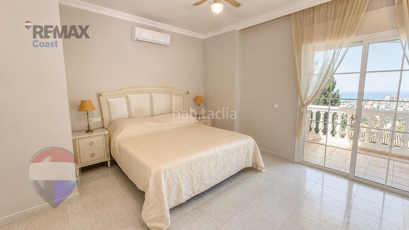 Foto c5345cd1-8a06-4b6d-b48f-c95086a4f50c. Casa amb aparcament piscina a Riviera del Sol Mijas