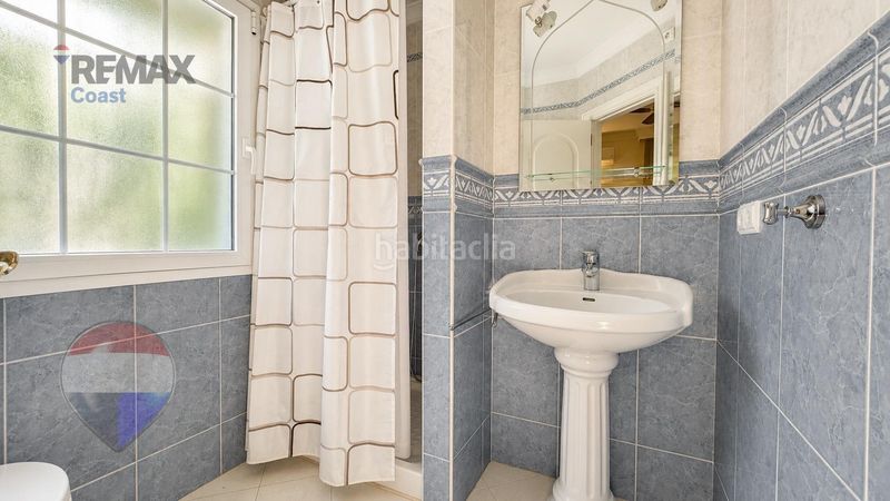 Foto f5cfea2e-dd61-44b5-950c-c9421061d7be. Casa amb aparcament piscina a Riviera del Sol Mijas