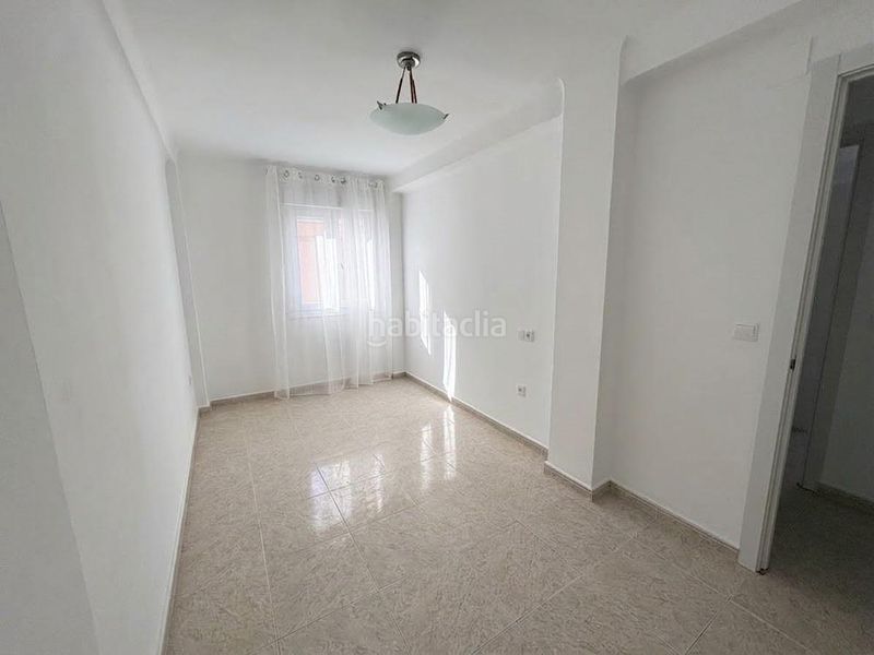 Foto e2ea783c-4115-44e2-b98c-33f6a7f51bee. Lloguer pis a Algarrobo Costa