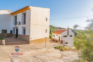 Maison  Piedras blancas poligono 15. Conjunto de dos viviendas en colmenar