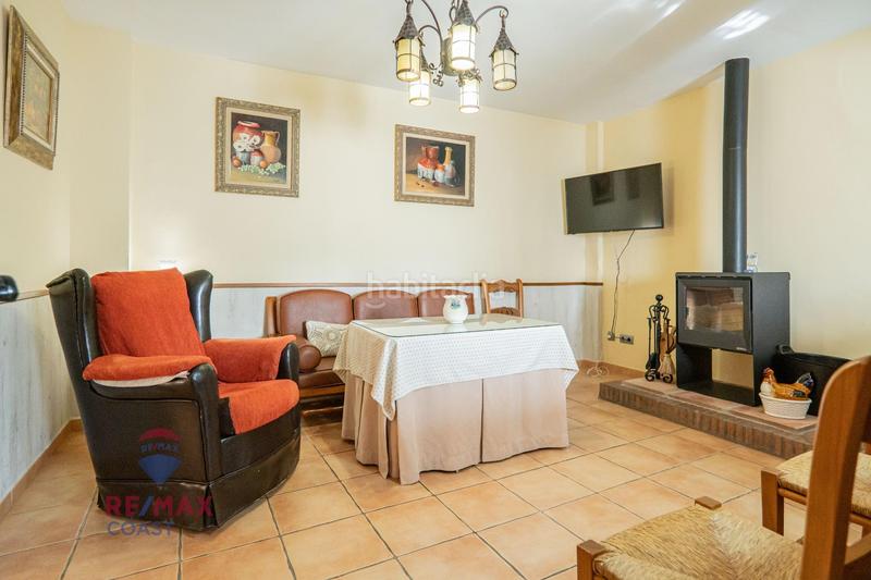 Foto e6d5a470-7eb2-4af9-8d6c-77239cf945aa. Lloguer casa a Colmenar