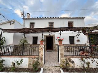 Country house  Diseminados