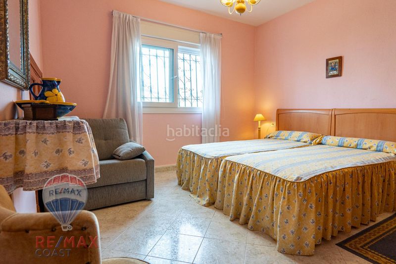 Foto ab718a76-a1fe-404d-839b-fa15391363ea. Xalet amb calefacció aparcament a Centro Internacional Torrox