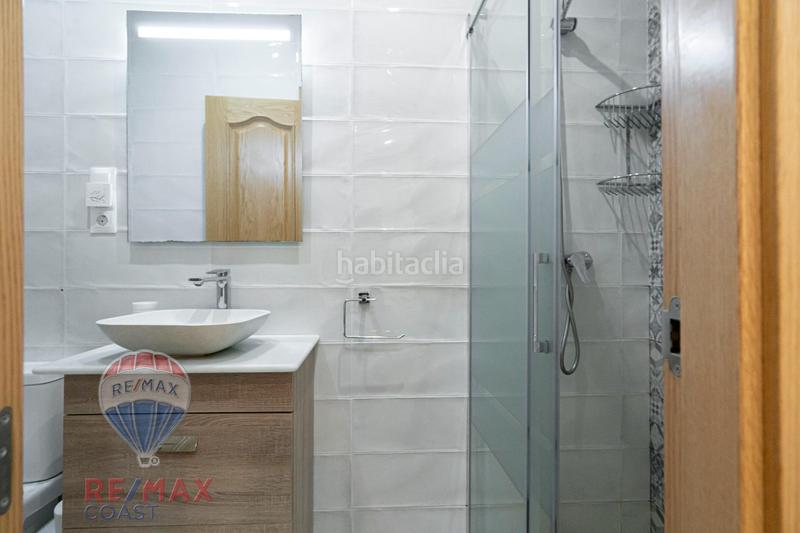 Foto e2792b76-aa04-4e29-aeab-fe455287bc53. Apartamento  con licencia turística en Málaga