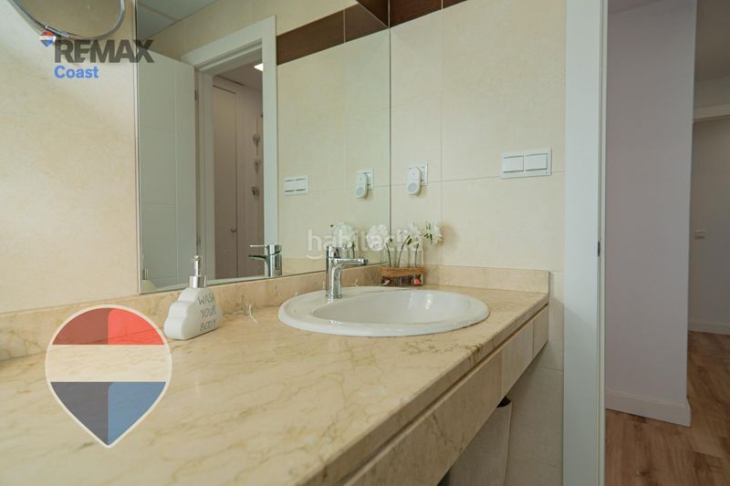 Foto 8cb727e8-94b6-4753-bdd7-e5353e6c2d2e. Pis amb aparcament piscina a Martín Carpena - Torre del Río Málaga