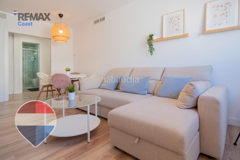 Foto d3dbccf2-9780-4b29-bc0b-bbef1a7d31b8. Pis amb aparcament piscina a Martín Carpena - Torre del Río Málaga