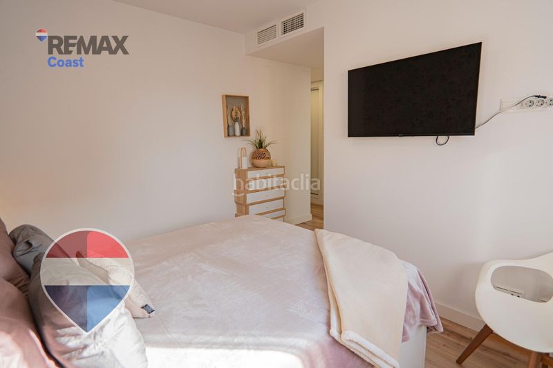 Foto d9efab94-081c-4c91-a85d-832cc8c3b1a5. Pis amb aparcament piscina a Martín Carpena - Torre del Río Málaga